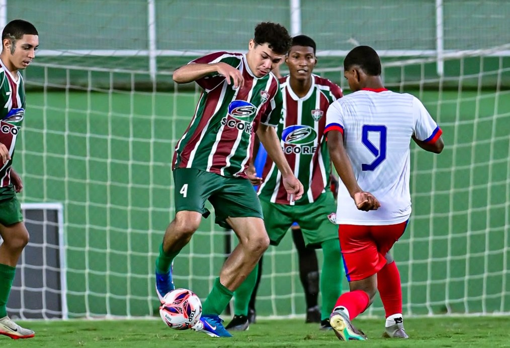 Tricolor supera o São Chico e garante vantagem nas semifinais do Sub-20