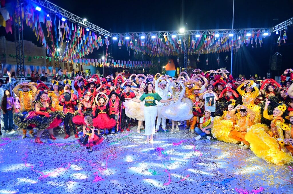 Governadora Mailza Assis prestigia encerramento do Arraial Cultural 2026 e celebra campeãs do concurso de quadrilhas