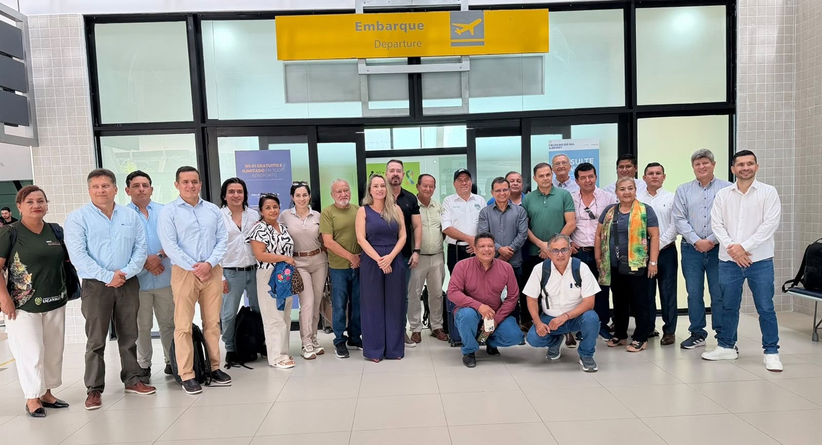 Acre recebe governador de Ucayali para fortalecer integração com o Peru e avançar na implantação de voos regionais