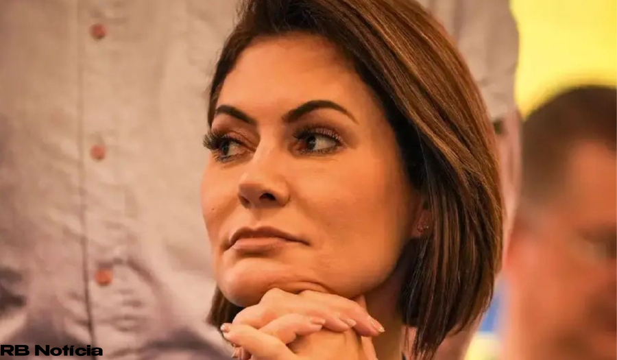 Michelle Bolsonaro deixa a presidência do PL Mulher após denunciar Flávio em vídeos