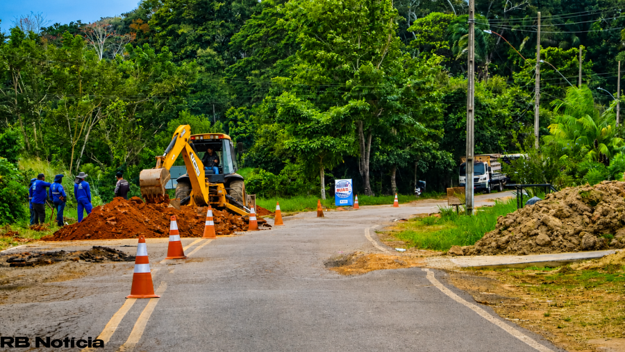 Programa Prefeitura nas Ruas amplia serviços de infraestrutura no Irineu Serra