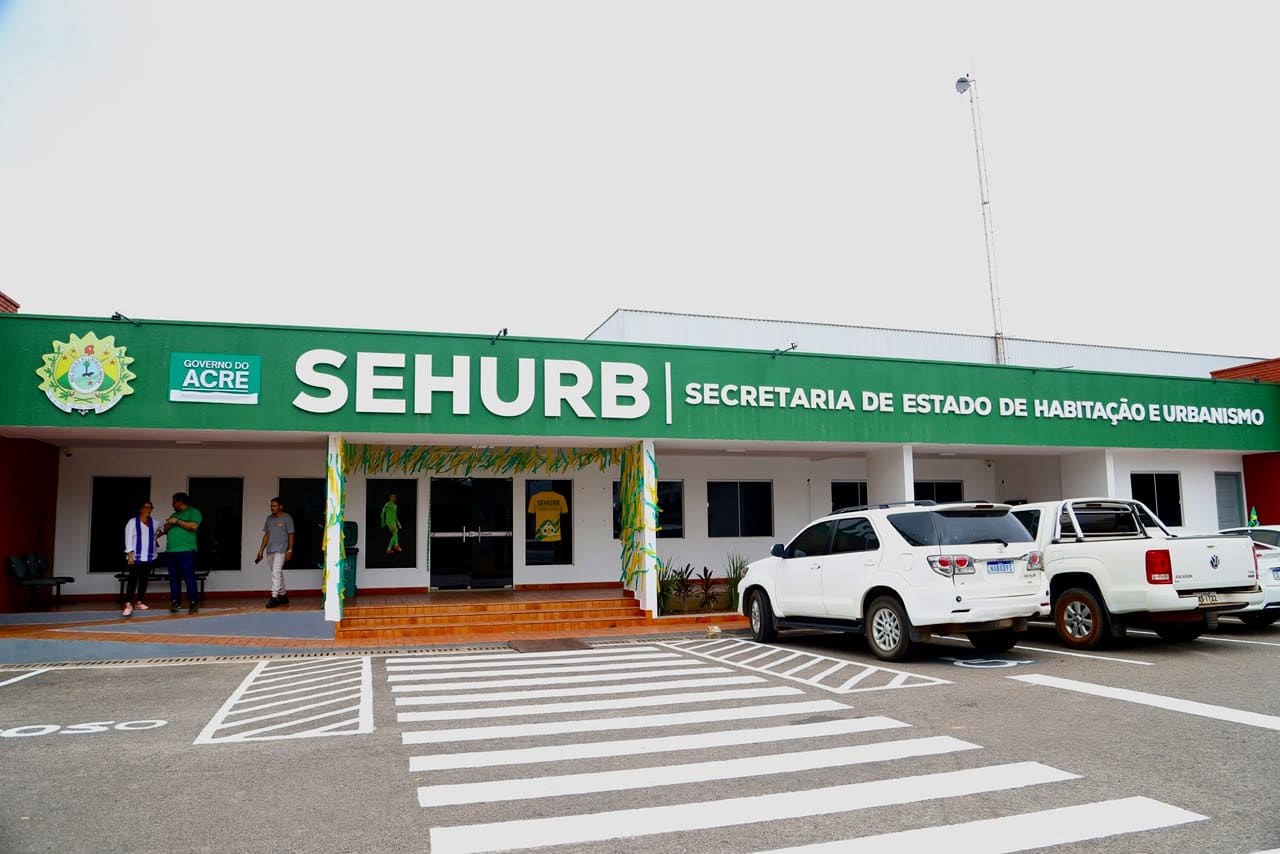 Governadora Mailza assina termo que garante nova sede à Sehurb e reforça compromisso com melhores condições de trabalho