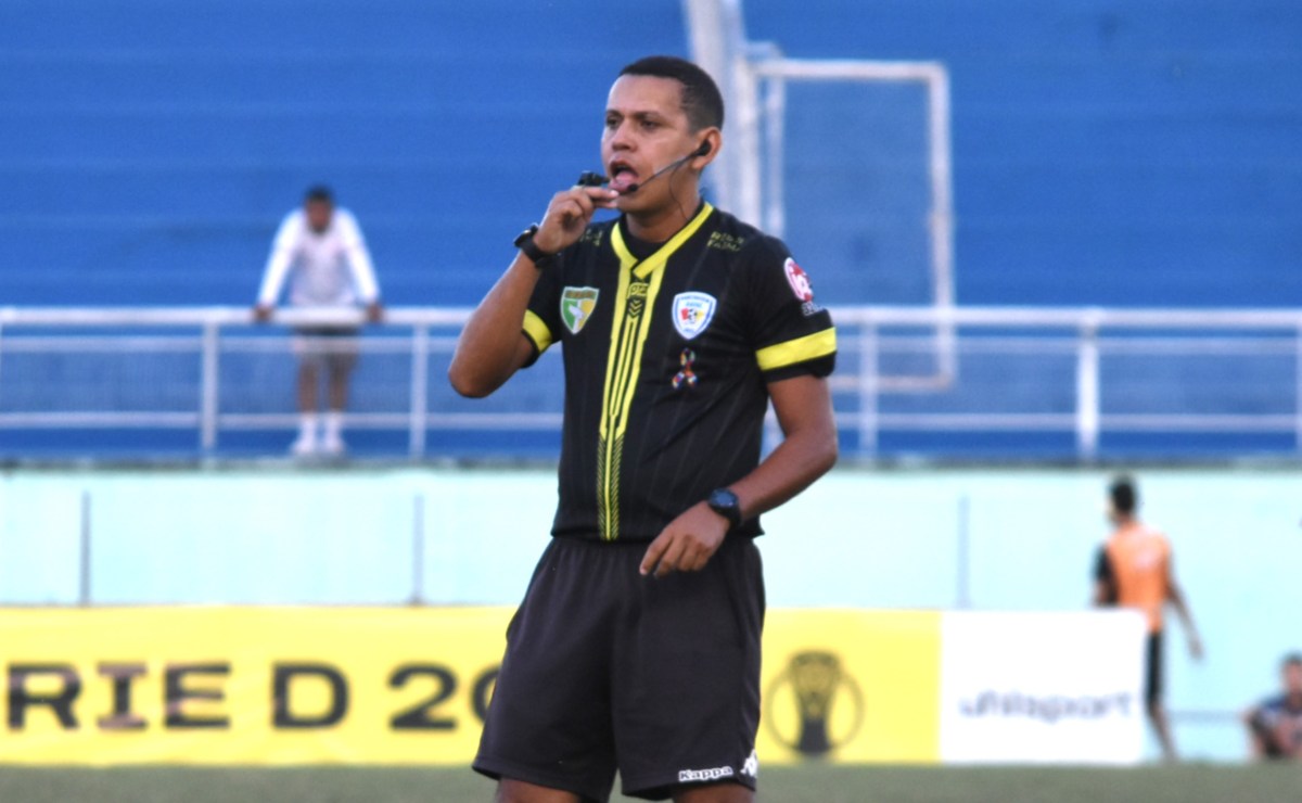 FFAC escala arbitragem dos jogos de volta das semifinais do Sub-20