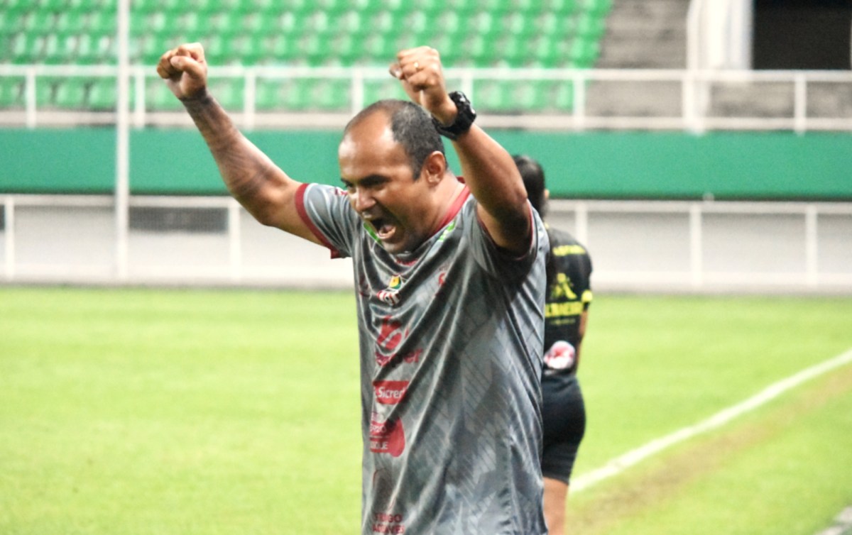 Pedro Balu é anunciado no comando técnico do Plácido de Castro