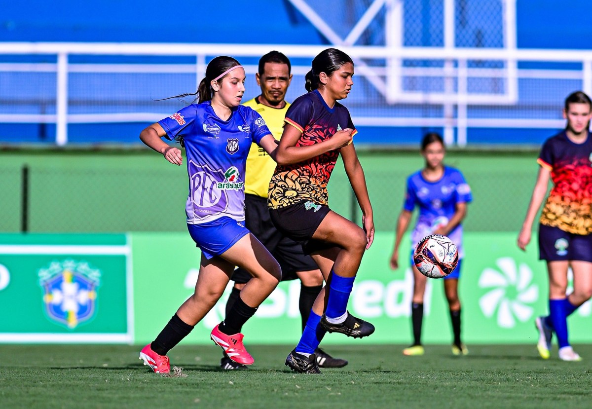 Feminino Sub-15 conhece neste sábado (25) o último semifinalista