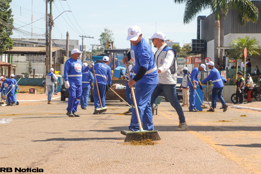 Prefeitura de Rio Branco intensifica ações de limpeza urbana por meio do Programa Prefeitura nas Ruas