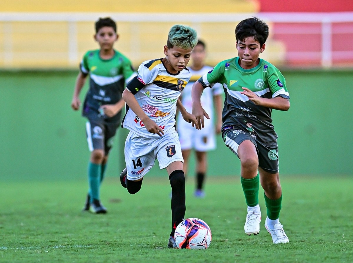 Favoritos estreiam com vitória na Copa Rio Branco de Futebol Sub-11