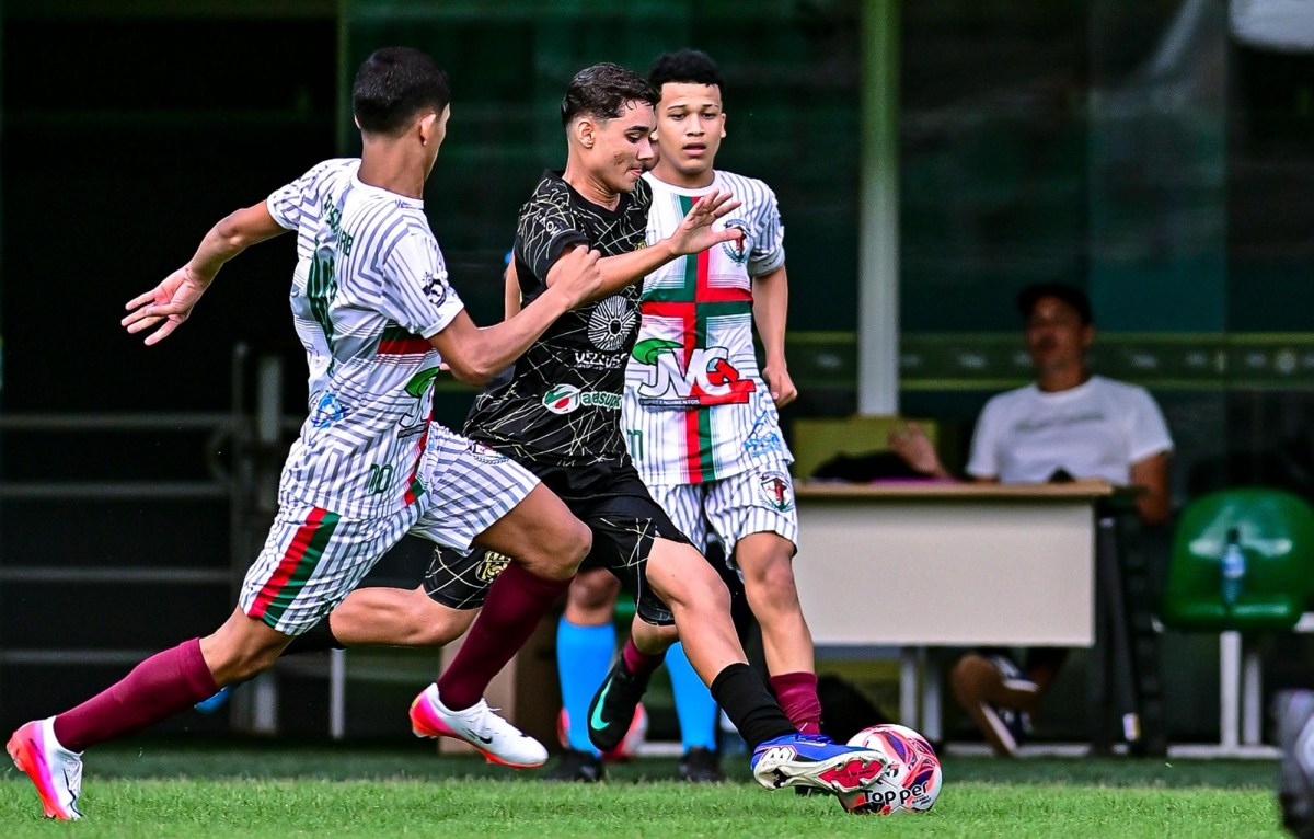 Andirá vence e assume provisoriamente a liderança do Campeonato Sub-17