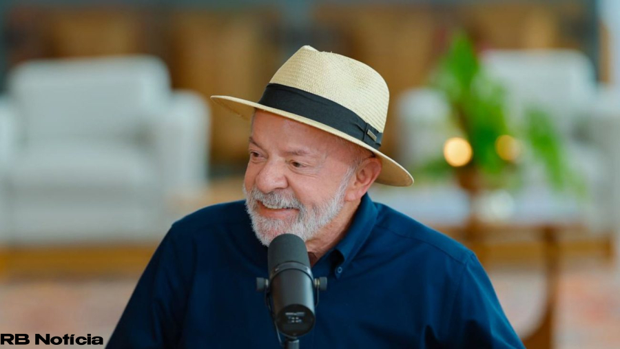 Lula diz que não indicou Alexandre de Moraes ao STF e associa críticas de Flávio à prisão de Bolsonaro