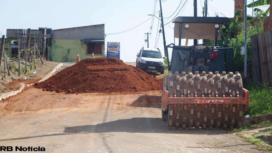 Prefeito de Rio Branco acompanha avanço das obras do Prefeitura nas Ruas no Oscar Passos