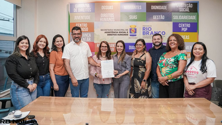 Prefeitura de Rio Branco firma parceria com Instituto Mulheres da Amazônia para fortalecer direitos das mulheres