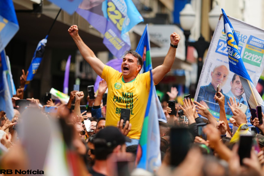 Carta de Flávio contraria posição do PL e outros partidos aliados que reconheceram vitória de Lula; confira quais