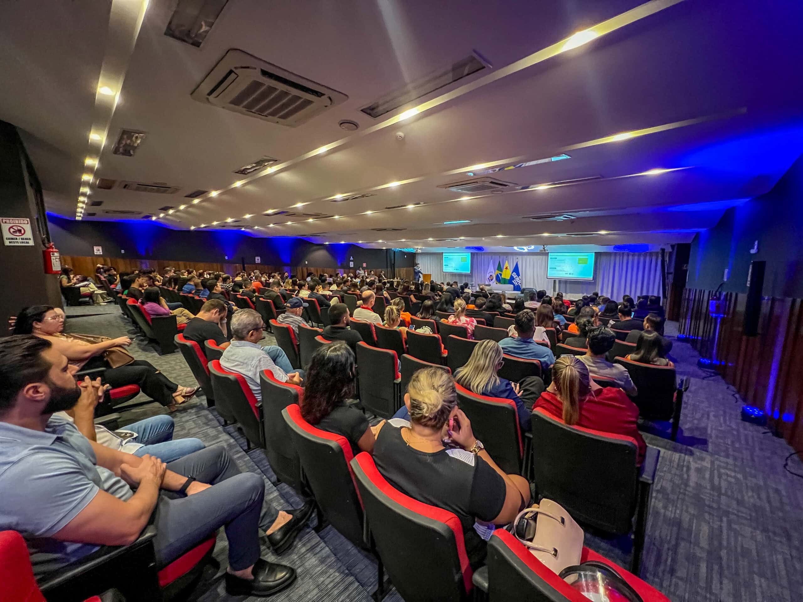 Perspectiva do fisco sobre reforma tributária é tema de evento entre Estado, especialistas e empresários em Rio Branco
