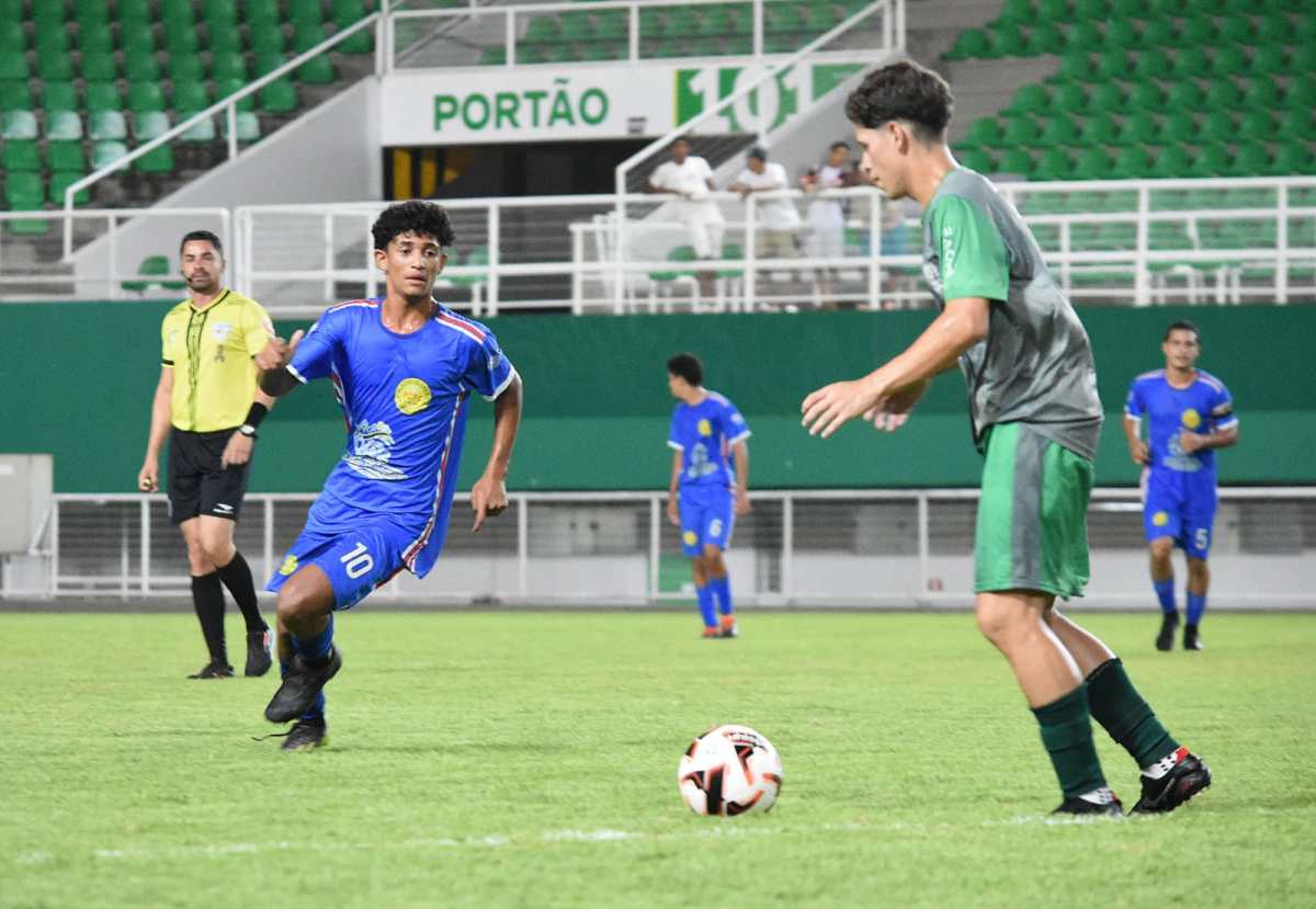 Andirá faz três no 1° tempo e supera o Plácido pelo Sub-20