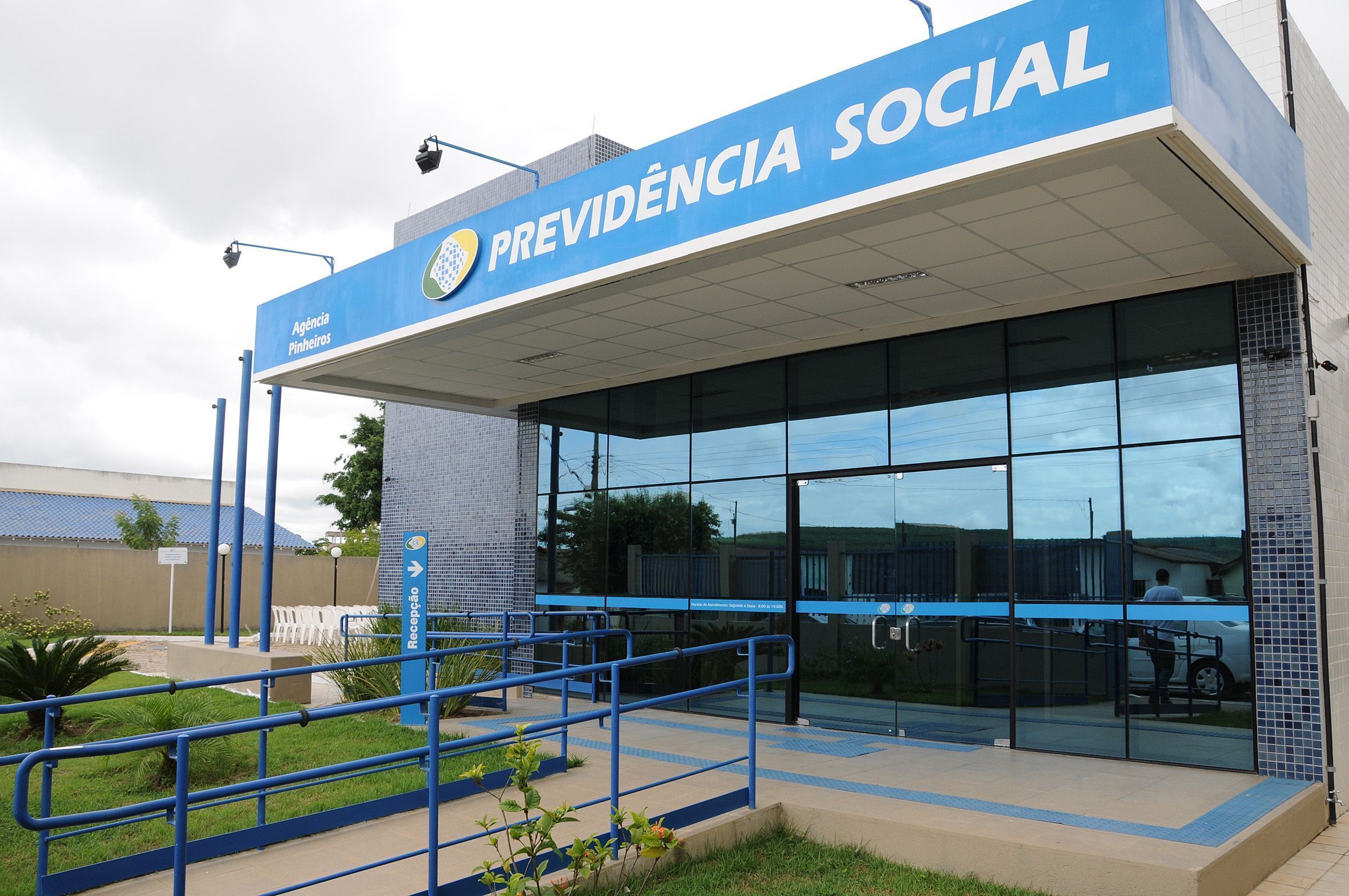 Associações terão 15 dias úteis para ressarcir descontos ilegais do INSS