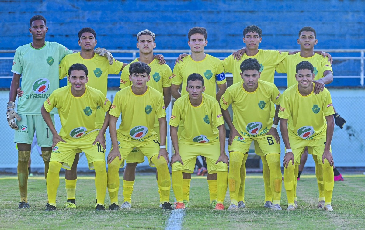 Náuas atropela o Independência na estreia do Sub-20