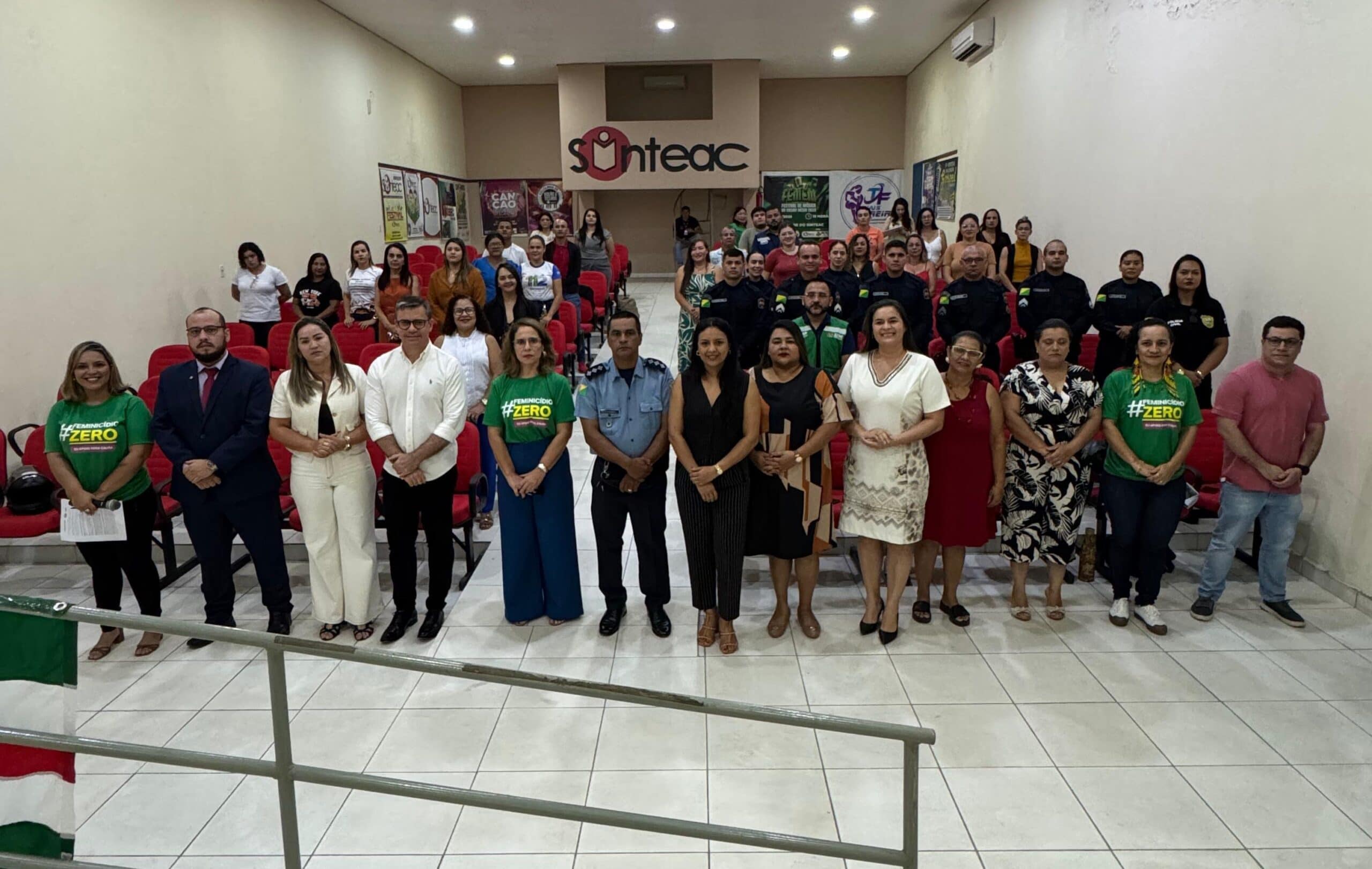 Semulher promove formação da Rede de Atendimento às Mulheres em Tarauacá