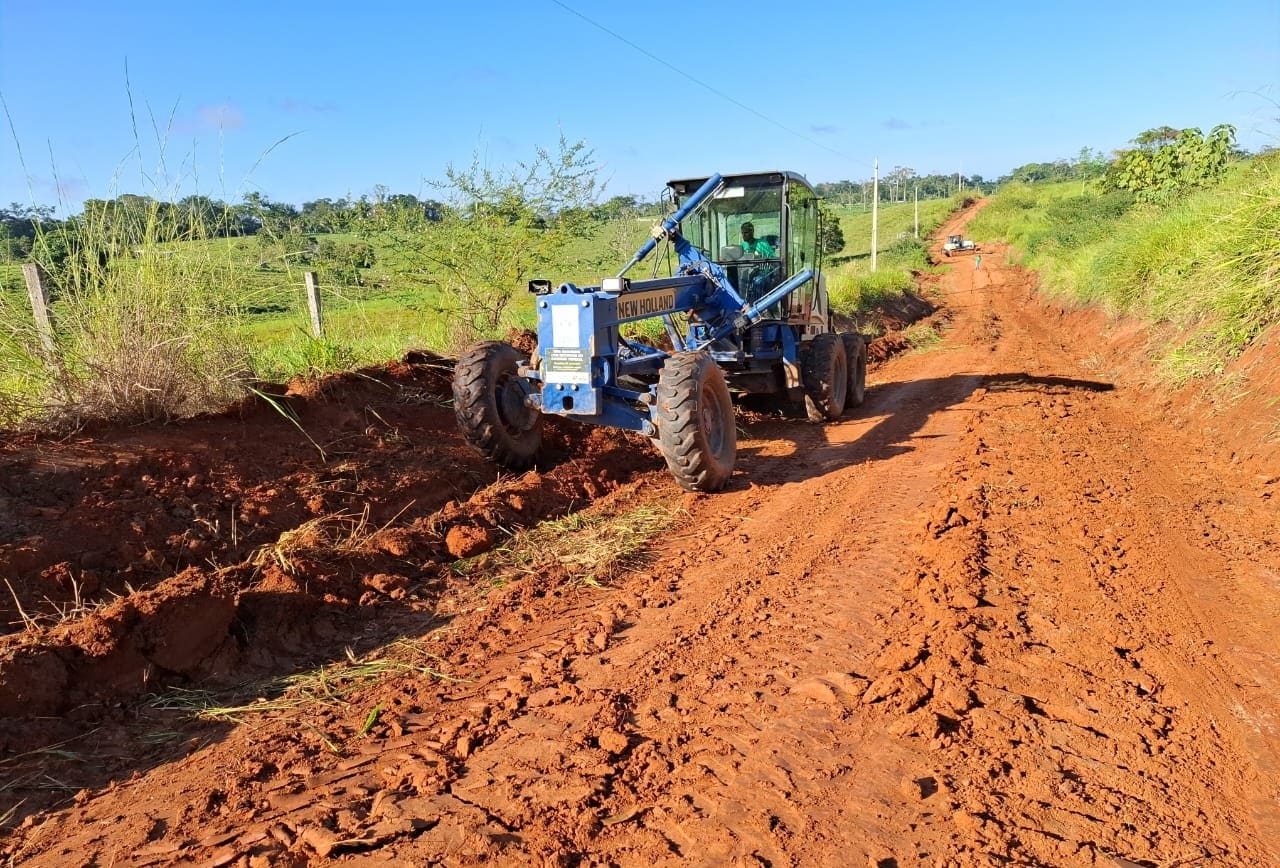 Operação Verão 2025 leva melhorias aos ramais da Transacreana, em Rio Branco