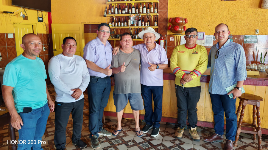 Bocalom visita Assis Brasil em seu aniversário de 49 anos e reforça compromisso com solução para resíduos sólidos
