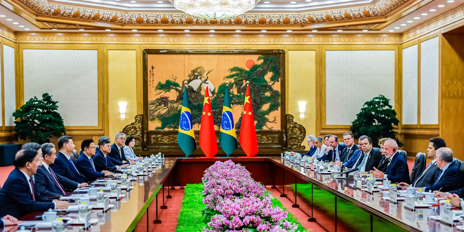 Lula celebra acordo entre China e EUA: 