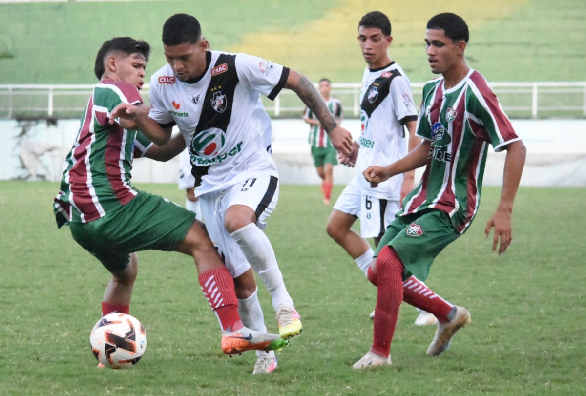 Vasco-AC goleia o Independência e assume a 3ª posição no Campeonato Sub-20