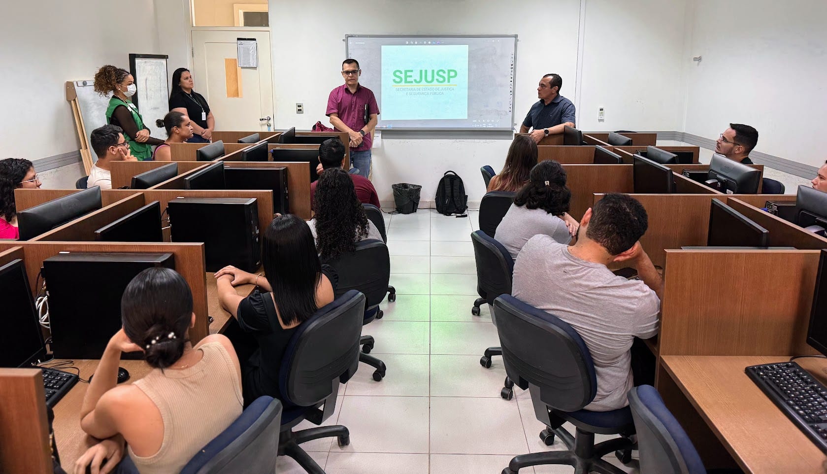 Segurança Pública promove nova capacitação para profissionais de teleatendimento emergencial