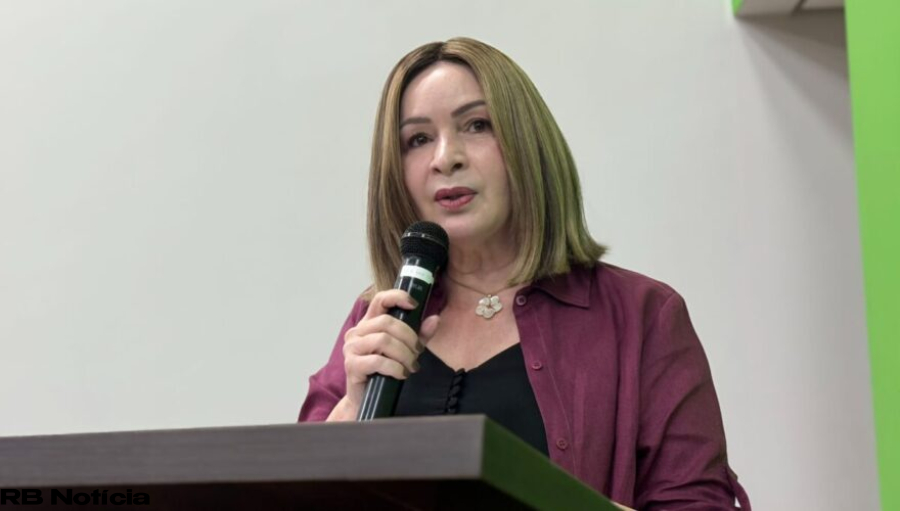 Lei Joyce Araújo: Propostas de Socorro Neri para criminalizar estelionato sentimental e indução ao suicídio são debatidas em seminário no Acre