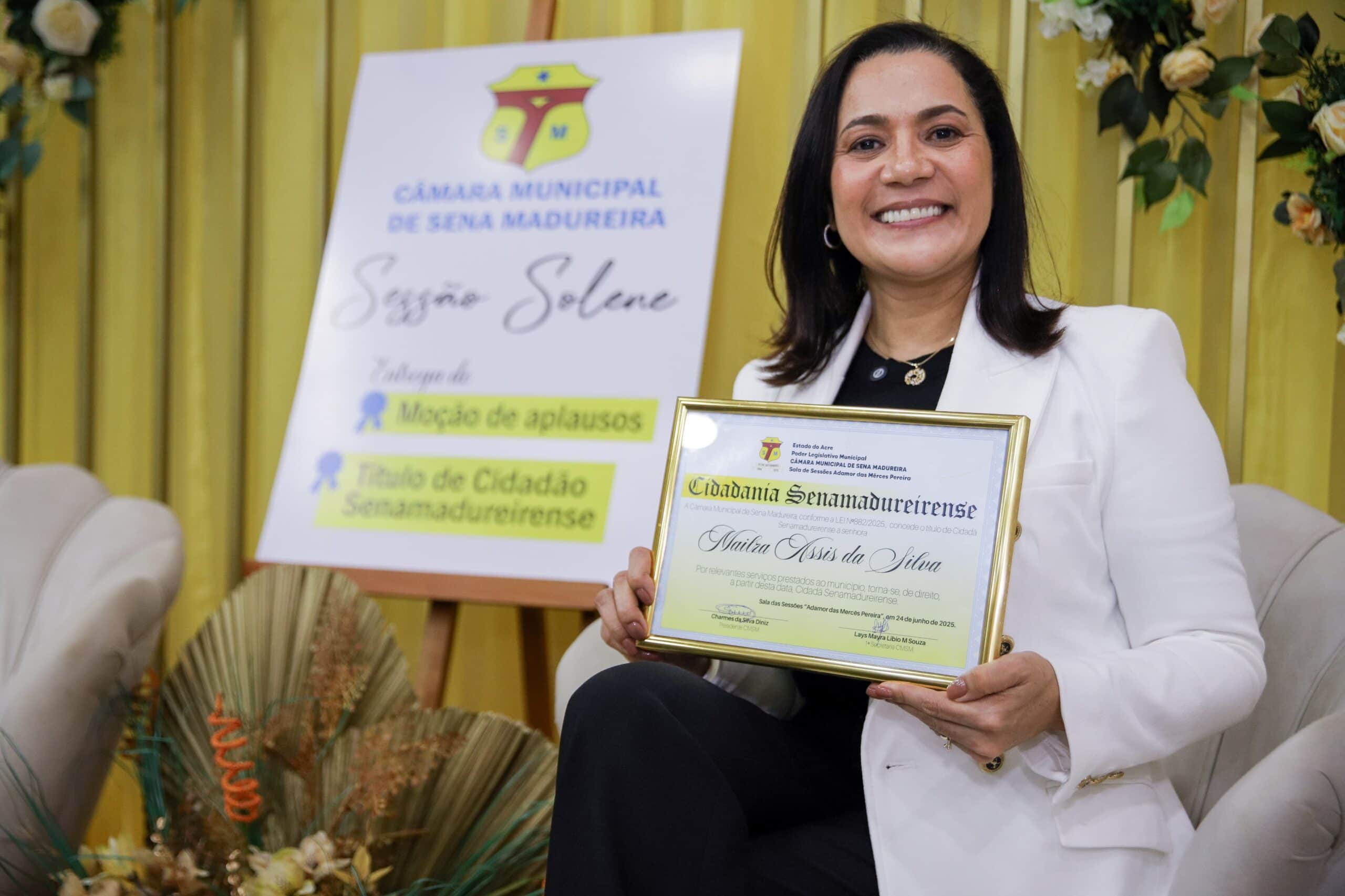 Vice-governadora Mailza recebe título de Cidadã Senamadureirense